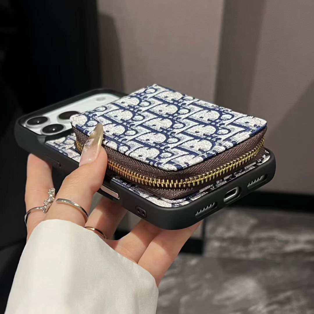 Dior iPhone 14 – MagSafe Premium Phone Case