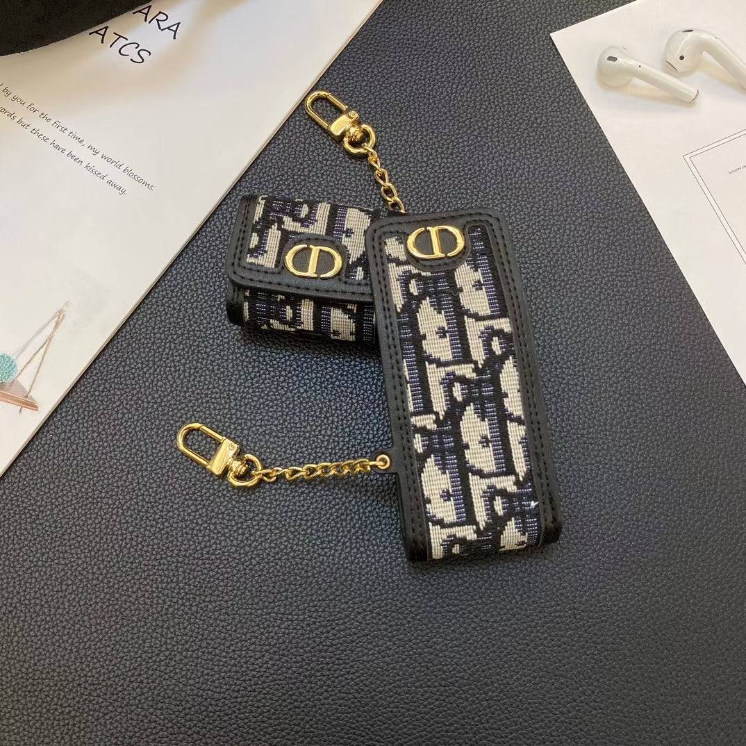 Luxury AirPods Case with Elegant Chain