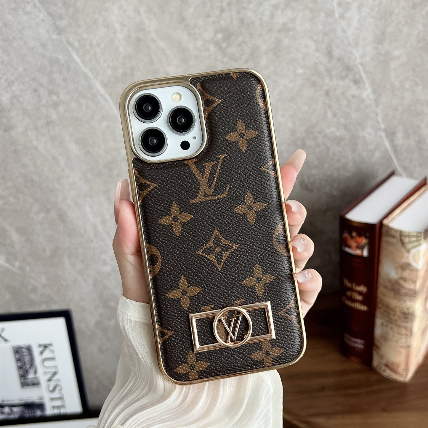 MONOGRAM CANVAS LEATHER LV IPHONE CASE