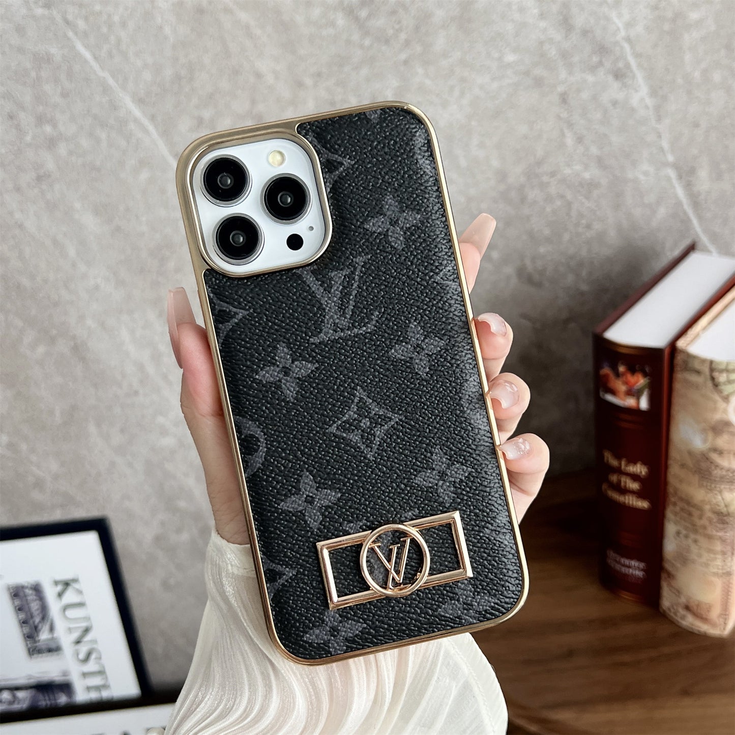 MONOGRAM CANVAS LEATHER LV IPHONE CASE