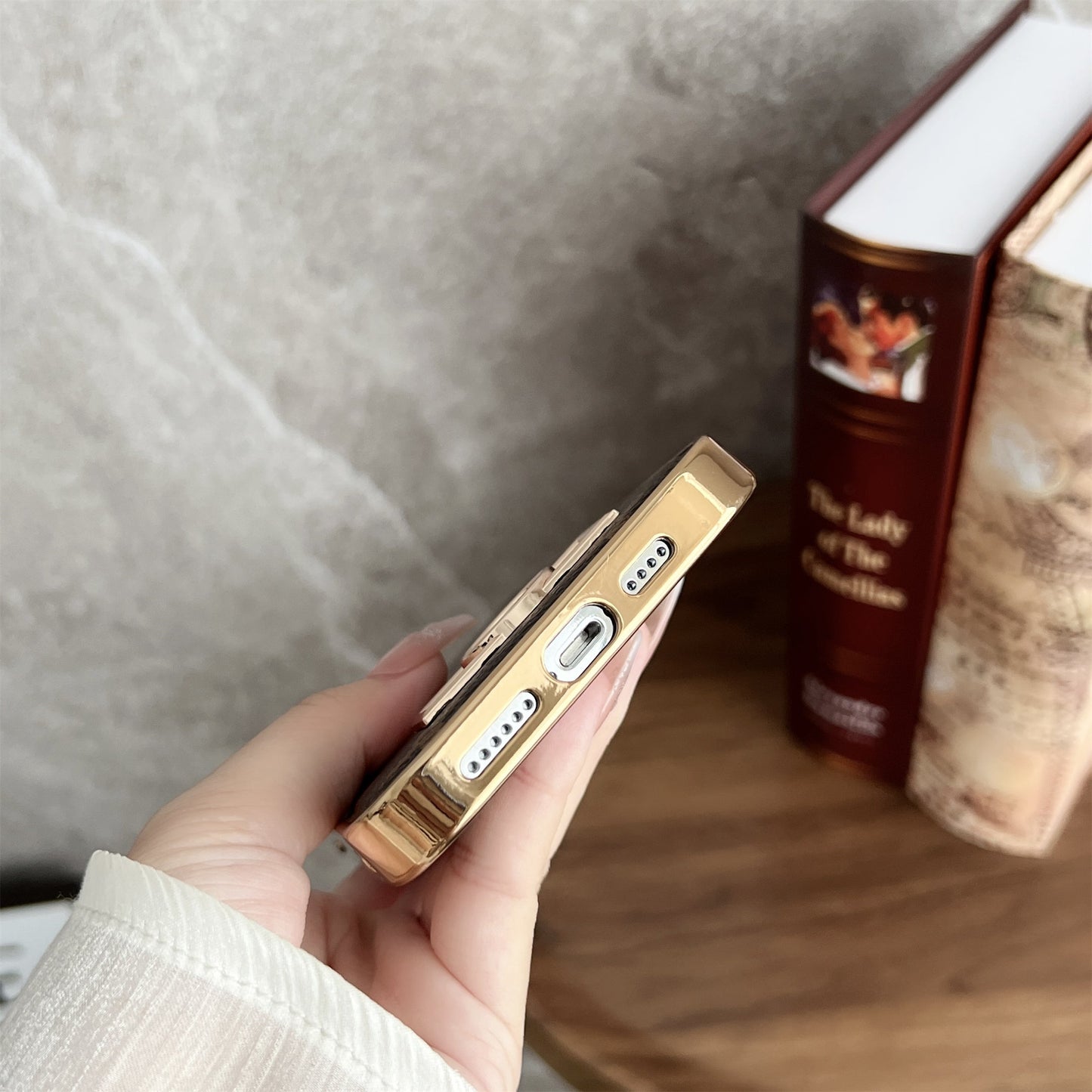 MONOGRAM CANVAS LEATHER LV IPHONE CASE