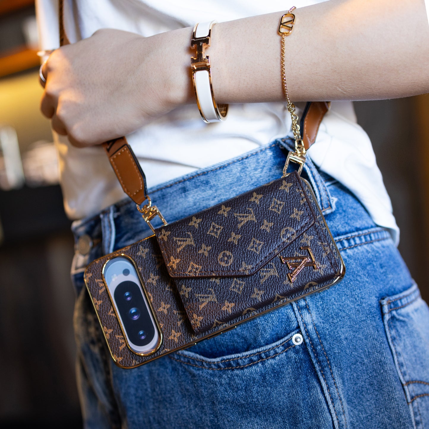 Luxury Louis Vuitton Google Pixel phone case With Card Holder & Strap