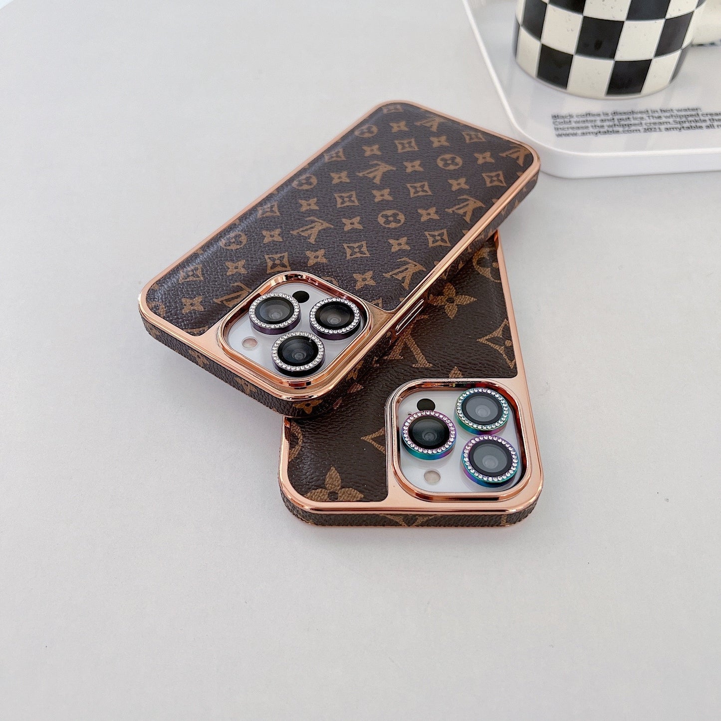 Luxury CLASSIC PRINTED LV PHONE CASE FOR iPHONE