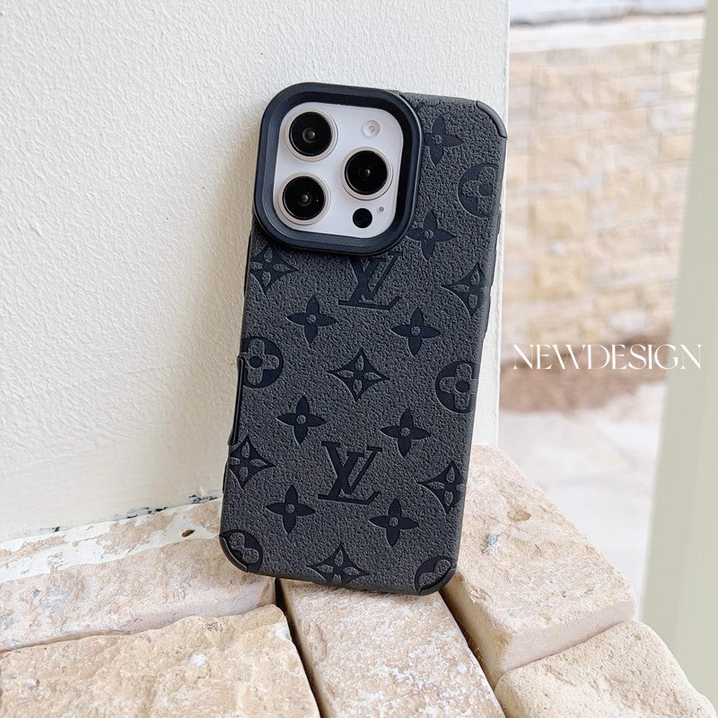 LUXURY LOUIS VUITTON IPHONE 16 CASE
