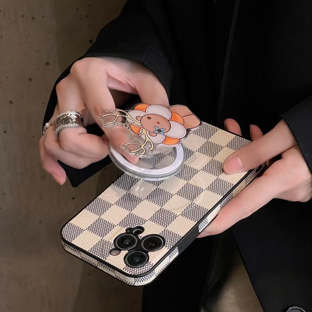 Premium Designer Louis Vuitton Luxury Magsafe iPhone case – Luxury Designer Phone Case