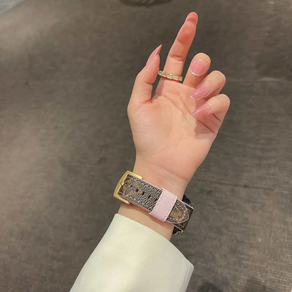 LV Luxury Apple Watch Bands Louis Vuitton – MagSafe Premium Phone Case