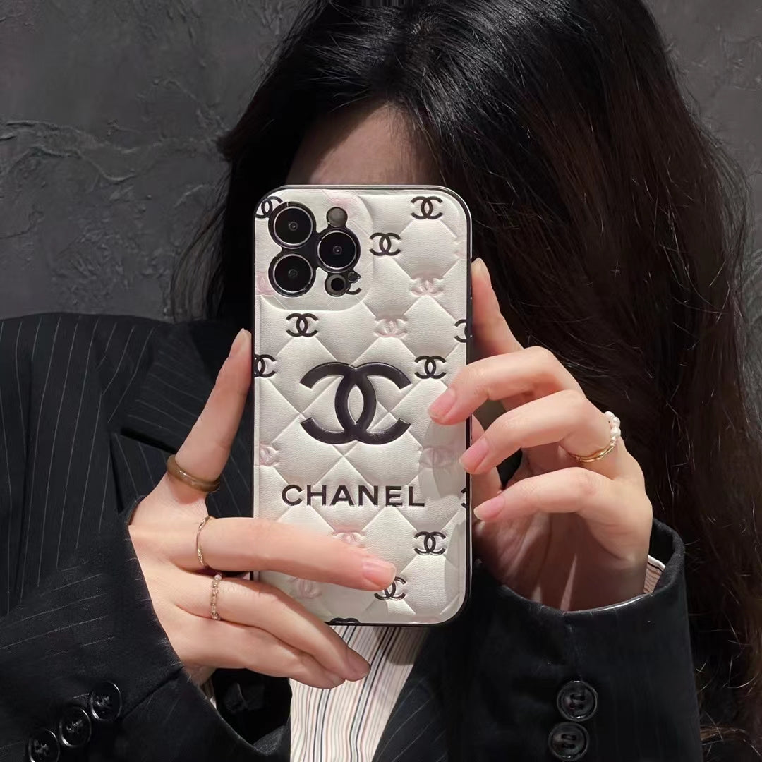Luxury Chanel IPhone Case Accessories