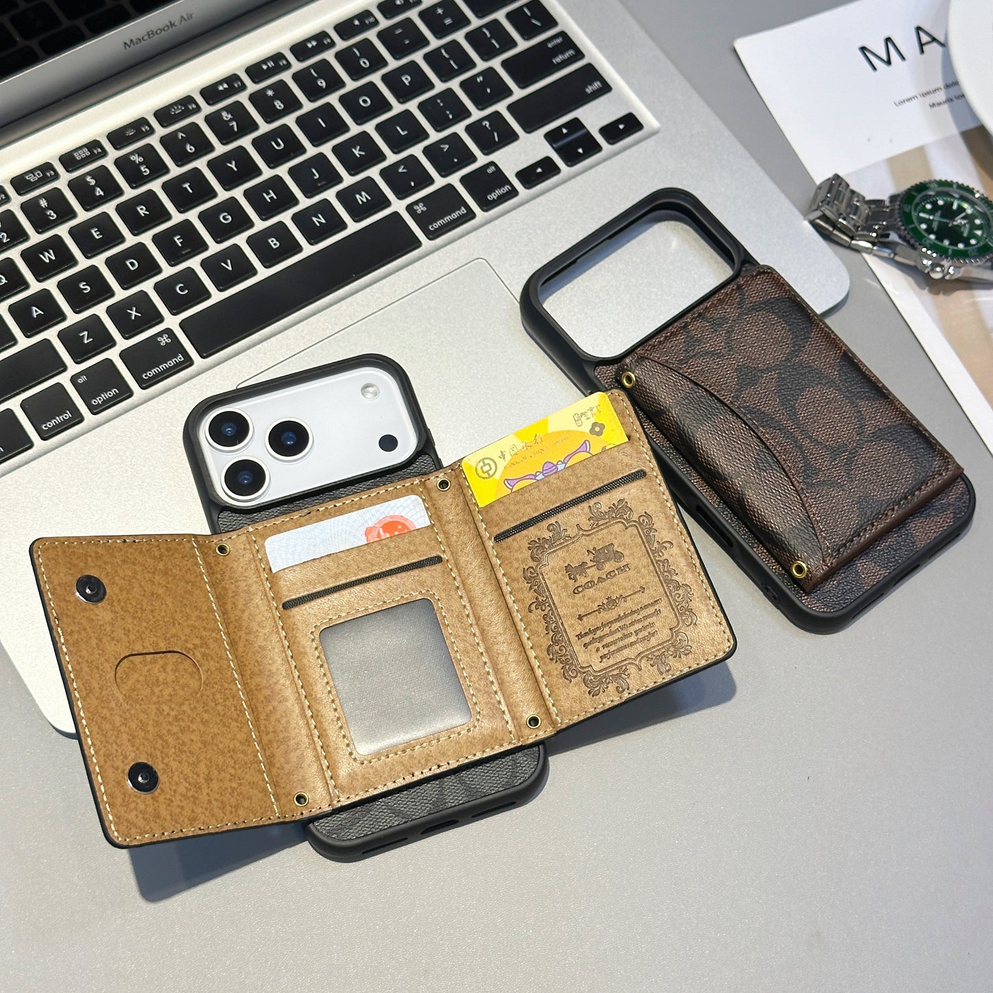 Coach iPhone 15 Pro Max – MagSafe Premium Phone Case