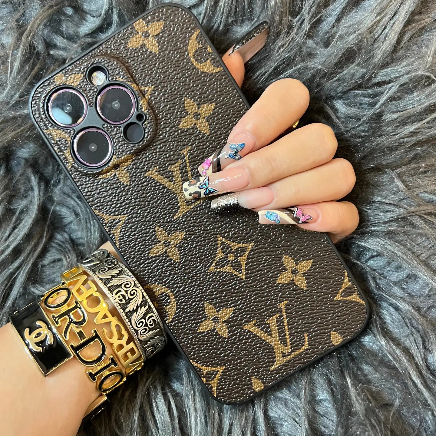LV IPHONE CASE WITH CAMERA PROTECTION