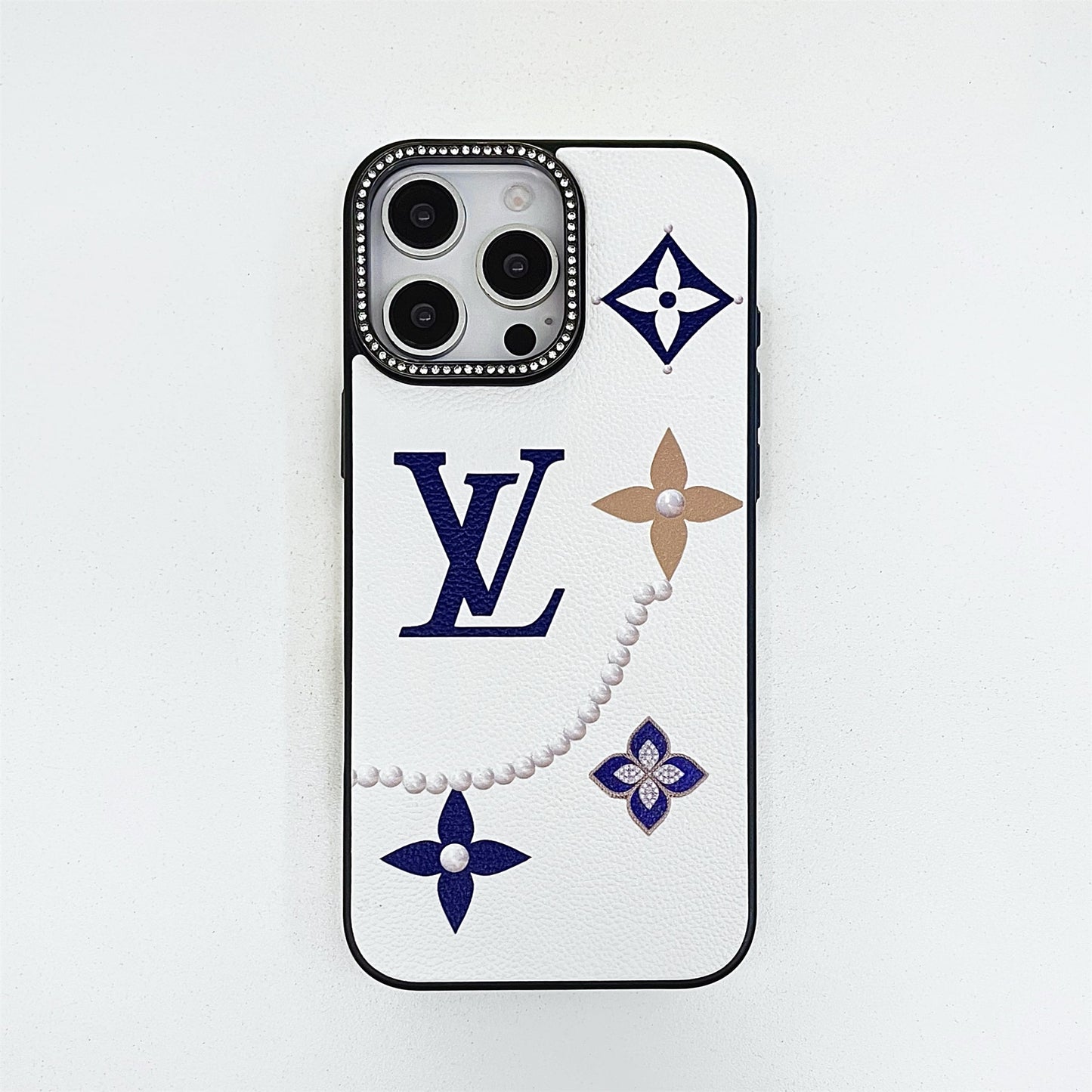 LV Elegant Butterfly Totem Apple iPhone Cover