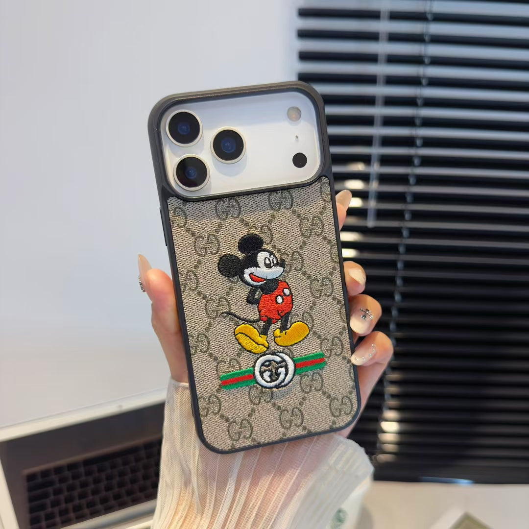 Gucci iPhone 14 Pro Max – MagSafe Premium Phone Case
