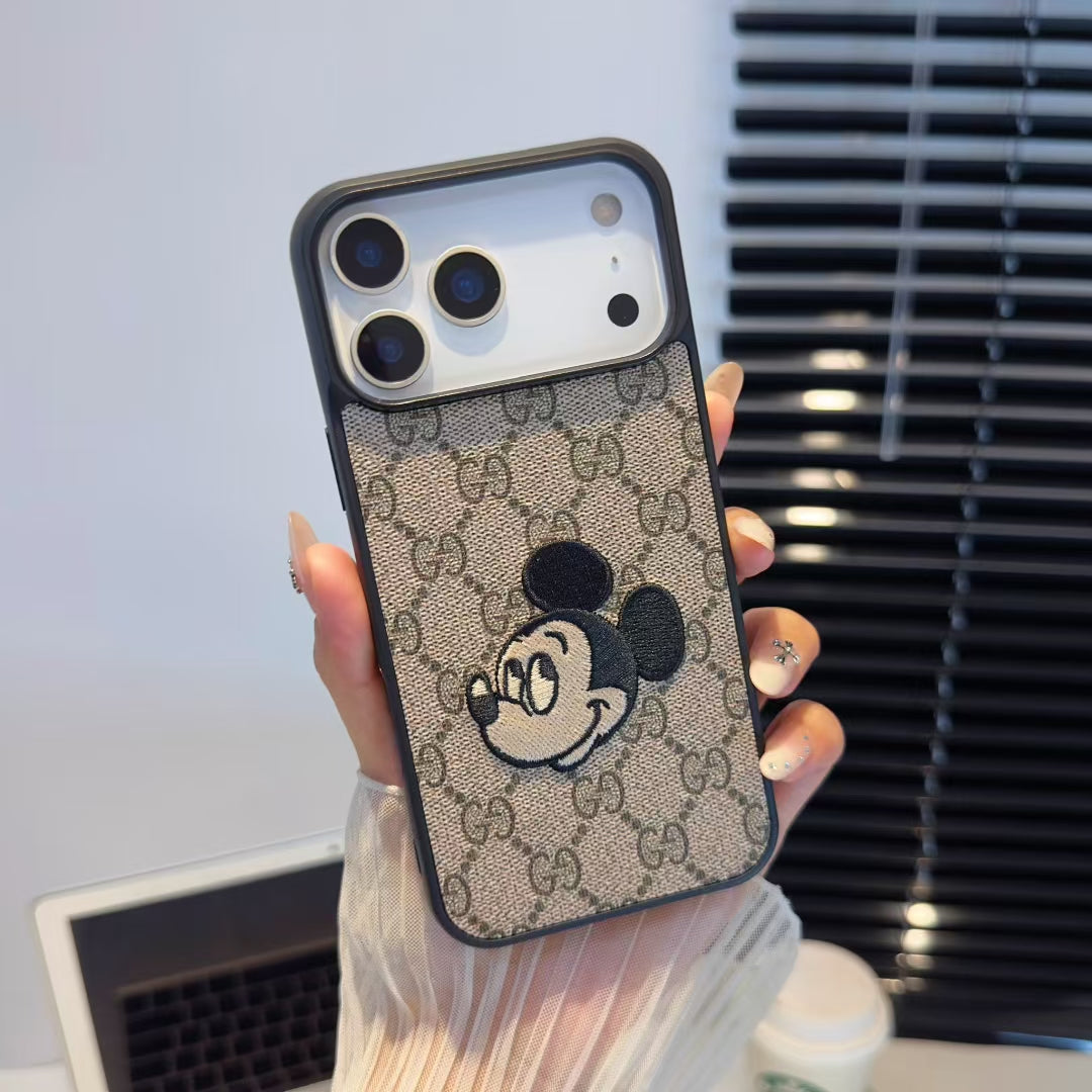 Gucci iPhone 17 Pro Max – Premium Designer Phone Case