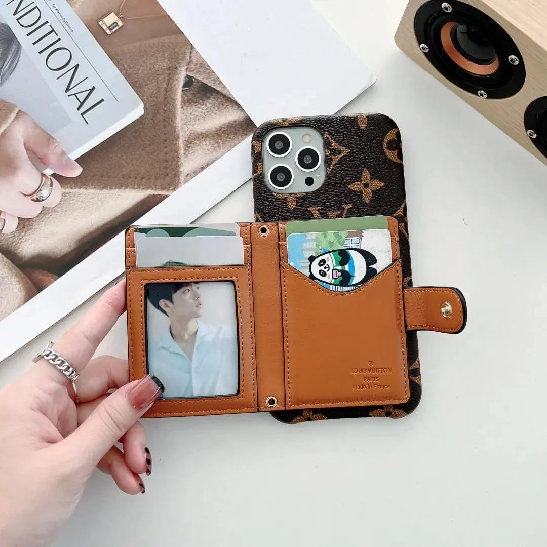 Louis Vuitton iPhone 17 Pro Max – Luxury Designer Phone Case