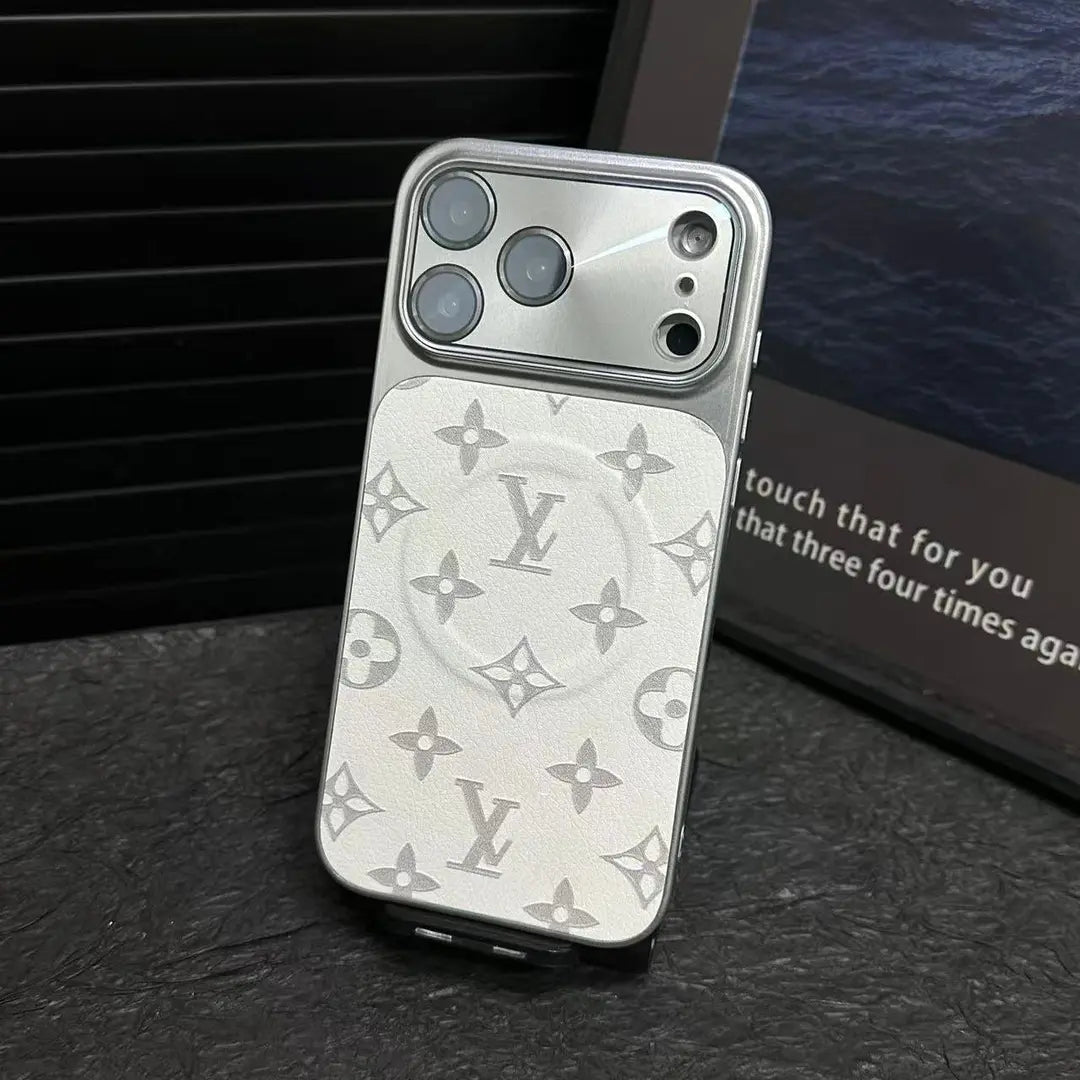 LV iPhone Case 17 Case