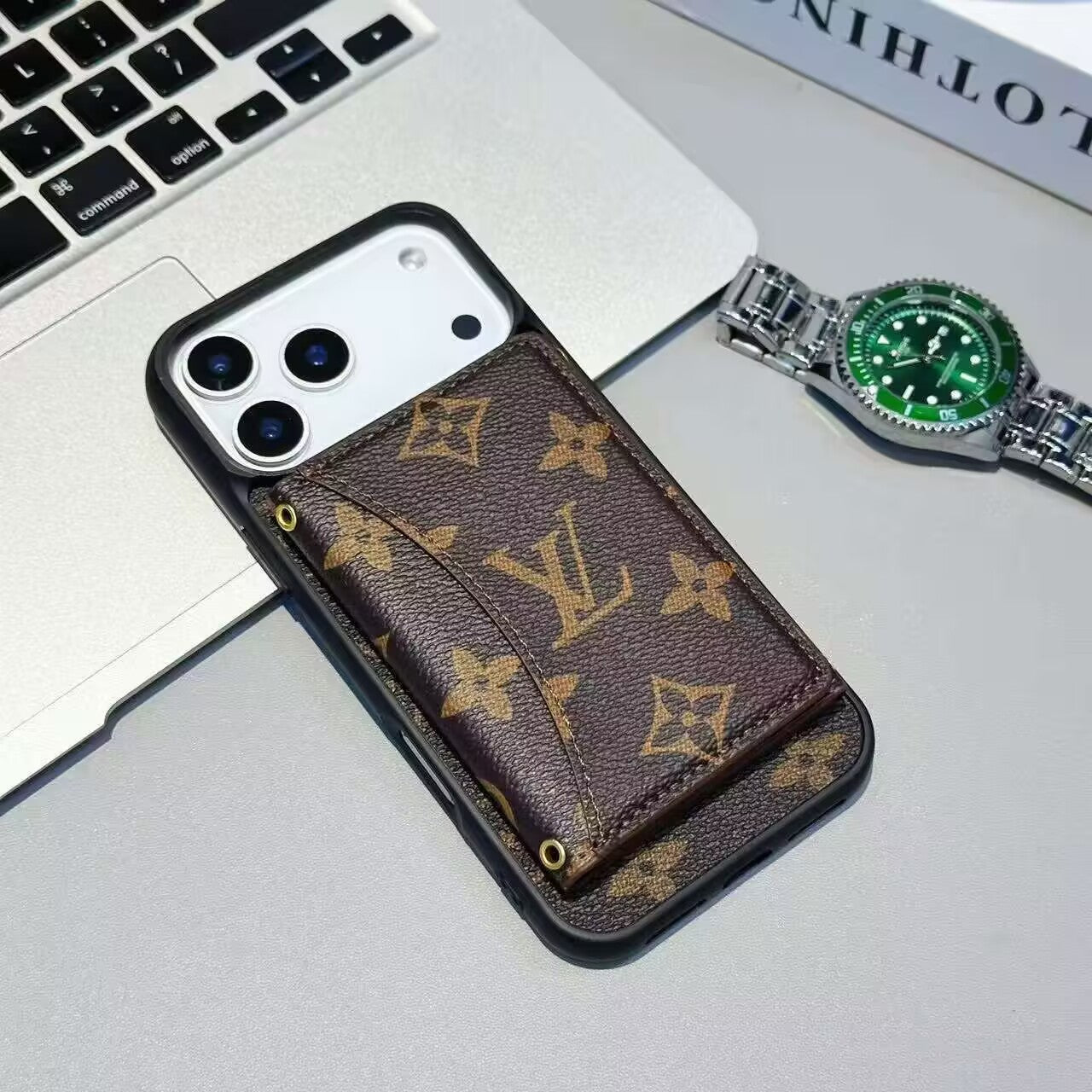 Louis Vuitton iPhone 15 Pro – Slim Clear Phone Case