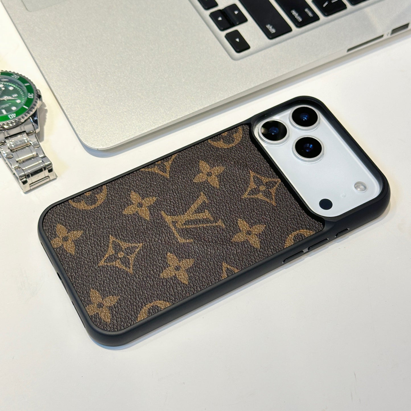 Louis Vuitton iPhone 16 Pro – MagSafe Premium Phone Case