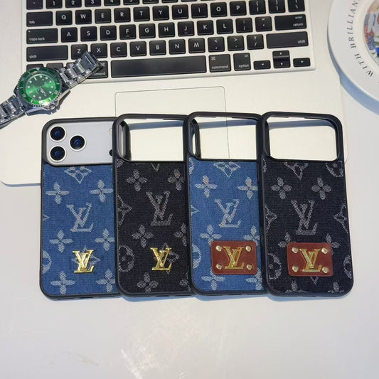 Louis Vuitton iPhone 14 – Premium Designer Phone Case